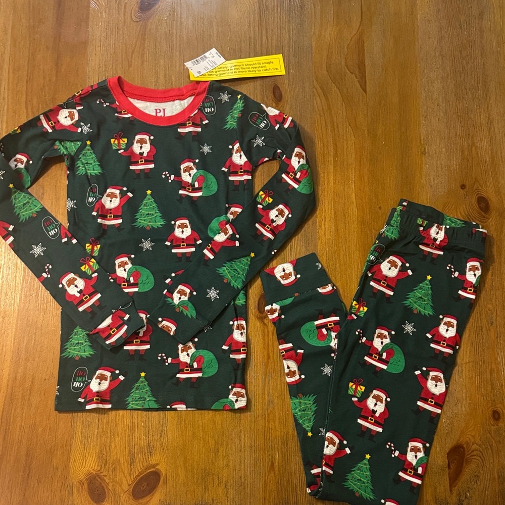 *SALE* NWT PJ Place Black Santa Pajama Set Boys 10